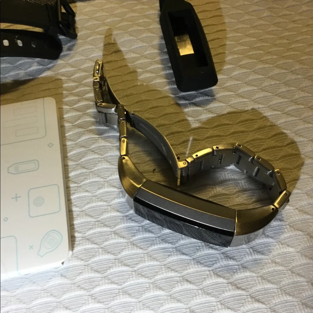 Fitbit Alta HR